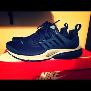 Nike Air Presto Essential